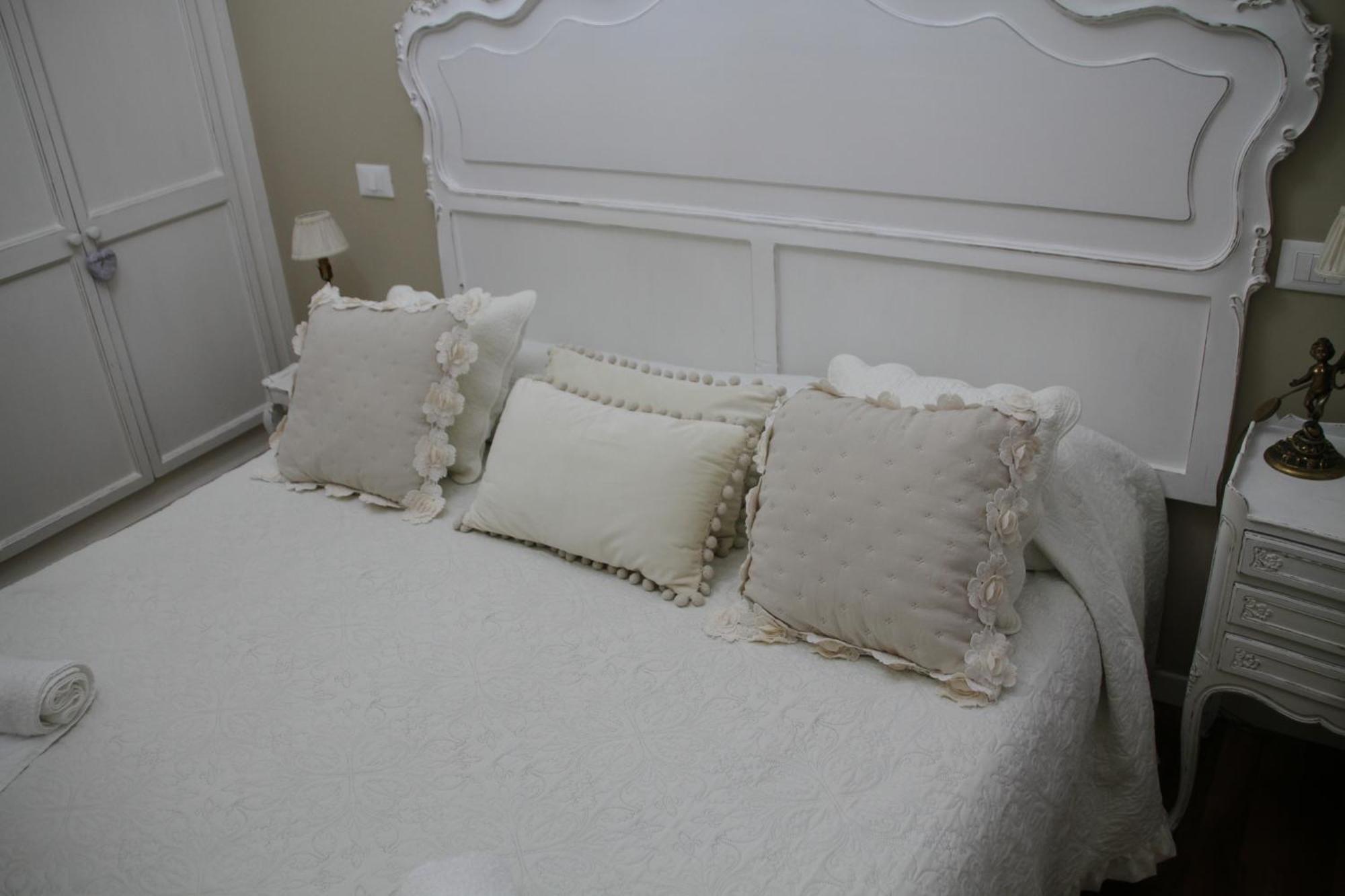 Castelvecchio Loft Apartment เวโรนา ภายนอก รูปภาพ